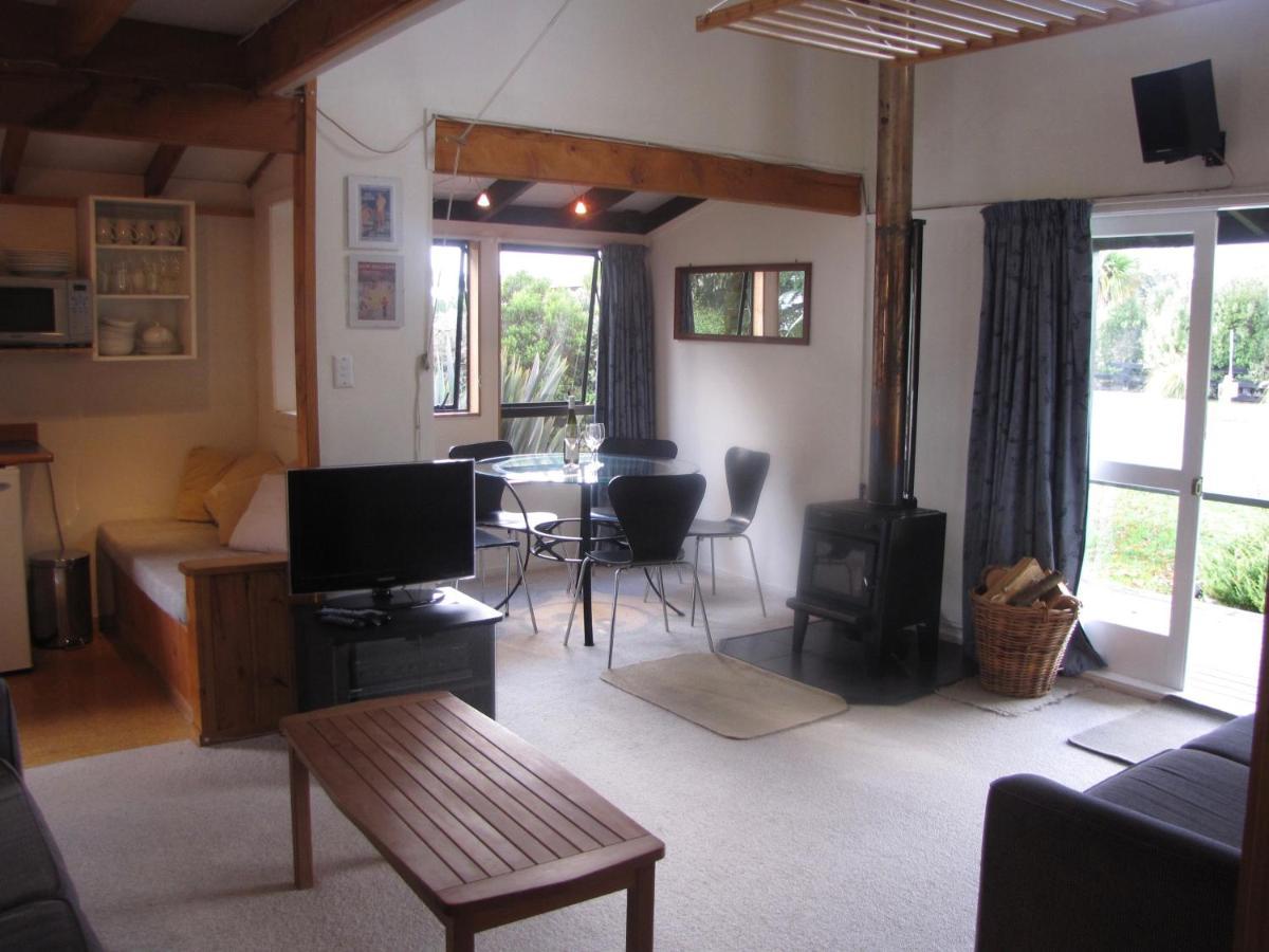 Miro Magic - Ohakune Holiday Home Extérieur photo