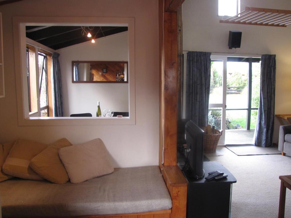 Miro Magic - Ohakune Holiday Home Extérieur photo