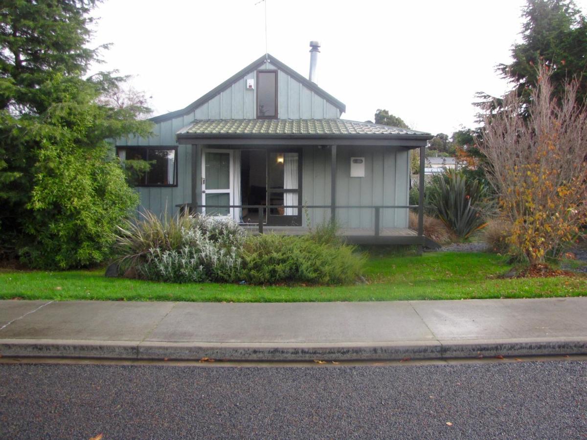 Miro Magic - Ohakune Holiday Home Extérieur photo